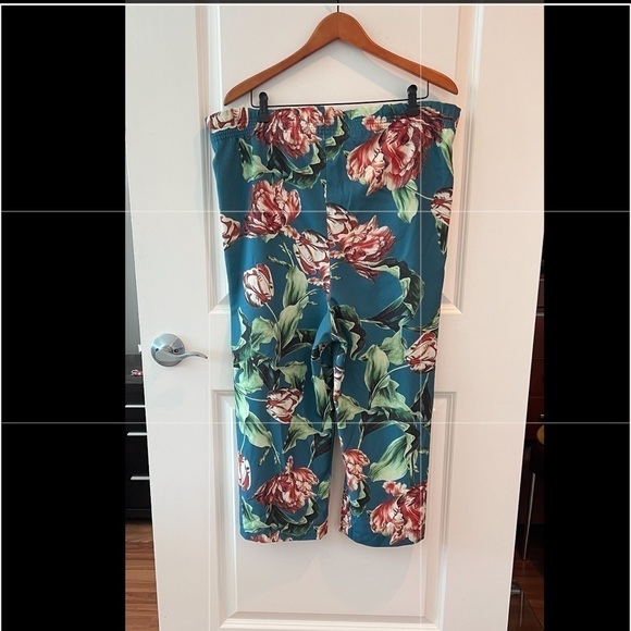 PatBO Botanica Floral Belted Cropped Pants - Picture 7 of 16